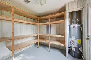 1870 Rikisha Ln, Beaumont, TX 77706 - Photo 24