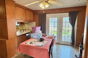 110 Charles St, Crockett, TX 75835 - Photo 8