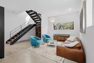 2412 Helena St, Houston, TX 77006 - Photo 8