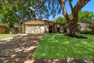 15526 Camino Del Sol Dr, Houston, TX 77083 - Photo 1