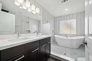 1511 Mcneil St, Houston, TX 77009 - Photo 8