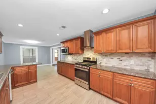 103 Cherry Tree Ln, Friendswood, TX 77546 - Photo 24