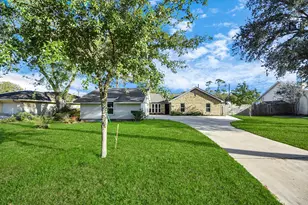 103 Cherry Tree Ln, Friendswood, TX 77546 - Photo 4