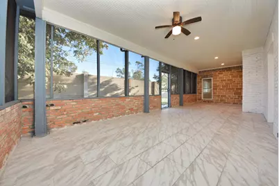 103 Cherry Tree Lane, Friendswood, TX 77546 - Photo 10