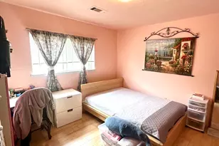 10911 Corona Ln, Houston, TX 77072 - Photo 8