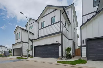 8929 Grovner Place, Houston, TX 77055 - Photo 2