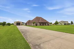 11610 Ridgecrest Dr, Beaumont, TX 77705 - Photo 6