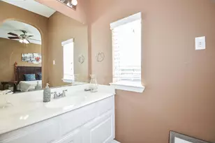 3911 Trailstone Ln, Katy, TX 77494 - Photo 28