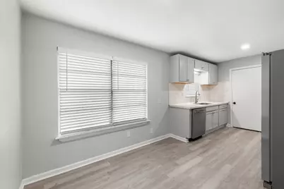 7938 Snowden Street, Houston, TX 77028 - Photo 14