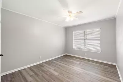 7938 Snowden Street, Houston, TX 77028 - Photo 22