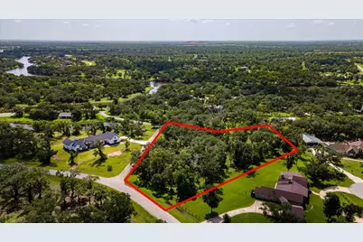 406 Thousand Oaks Drive, Angleton, TX 77515 - Photo 24