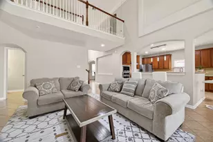 13310 Larkhill Gardens Ln, Sugar Land, TX 77498 - Photo 10