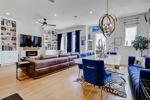 1747 Ojeman Spring Ln, Houston, TX 77055 - Photo 2