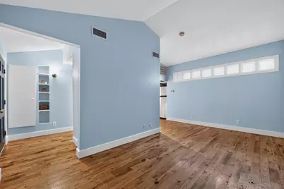 2106 Van Buren Street, Houston, TX 77006 - Photo 4