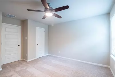 2413 Tavo Trail Drive, Conroe, TX 77301 - Photo 32