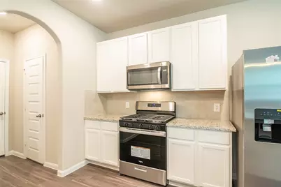 2413 Tavo Trail Drive, Conroe, TX 77301 - Photo 12