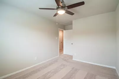 2413 Tavo Trail Drive, Conroe, TX 77301 - Photo 28