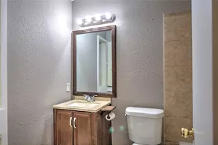 3628 Ocee St, Houston, TX 77063 - Photo 14