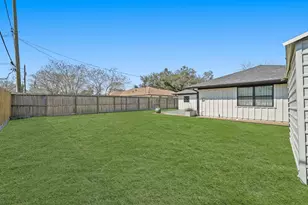 2207 Cheshire Ln, Houston, TX 77018 - Photo 46