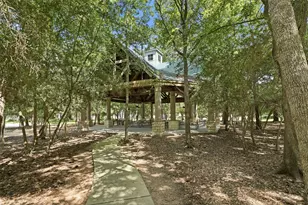 35 S Ashley Green, The Woodlands, TX 77382 - Photo 30