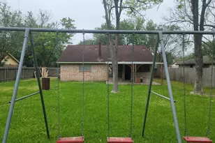 13023 Maxim Dr, Houston, TX 77065 - Photo 32