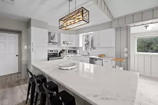 205 Beaver Cir, Horseshoe Bay, TX 78657 - Photo 20