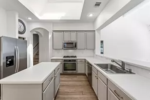 46 E Hobbit Glen Dr, The Woodlands, TX 77384 - Photo 12