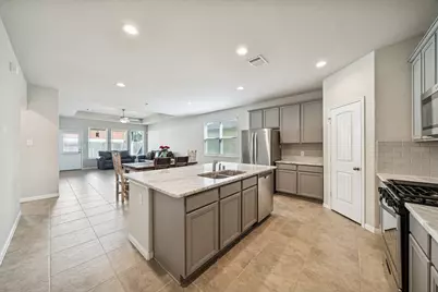 7407 Merrylands Drive, Humble, TX 77346 - Photo 6