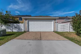 3818 E Traditions Ct, Houston, TX 77082 - Photo 34