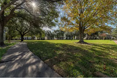 3818 E Traditions Court, Houston, TX 77082 - Photo 36