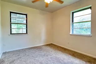 6018 W 43rd St, Houston, TX 77092 - Photo 8