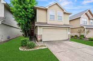 10827 Windfern Lakes St, Houston, TX 77064 - Photo 16