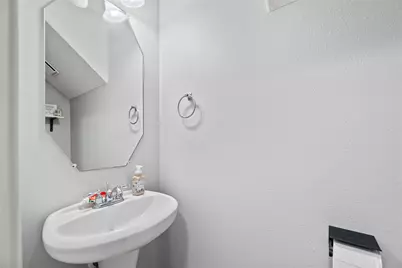 10827 Windfern Lakes Street, Houston, TX 77064 - Photo 8