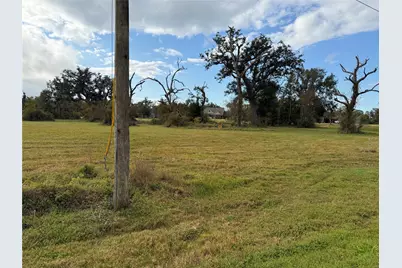 000 Turning Bayou Trail, Angleton, TX 77515 - Photo 2