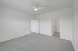 7711 Jade Crst Dr, Angleton, TX 77515 - Photo 14