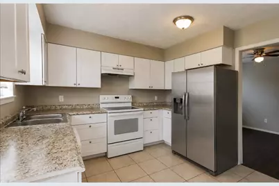 14307 Branchwater Lane, Sugar Land, TX 77498 - Photo 4