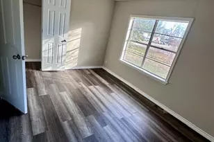 721 E Emily Ave, Wharton, TX 77488 - Photo 12