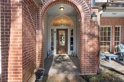 11 Hornsilver Place, The Woodlands, TX 77381 - Photo 4