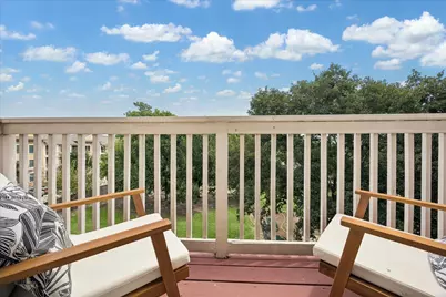 2102 Stacy Knoll, Houston, TX 77008 - Photo 6