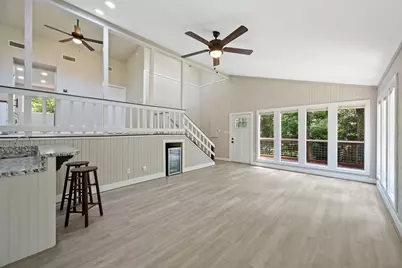 239 White Oak Hills, Livingston, TX 77351 - Photo 14