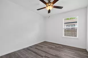353 Todd St, Tomball, TX 77375 - Photo 26