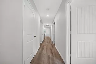 353 Todd St, Tomball, TX 77375 - Photo 6