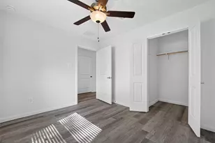 353 Todd St, Tomball, TX 77375 - Photo 22