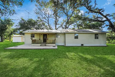 1047 Old Varley Lane, Sheridan, TX 78962 - Photo 2