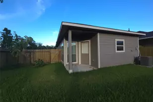 24723 Teton Holw Trl, Houston, TX 77336 - Photo 12