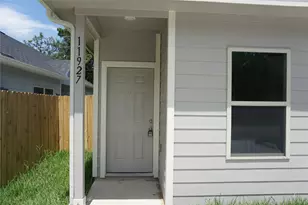 11927 Nelwood, Willis, TX 77318 - Photo 2