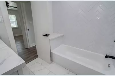 10415 Westray Street, Houston, TX 77043 - Photo 34