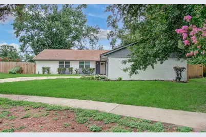 10415 Westray Street, Houston, TX 77043 - Photo 2