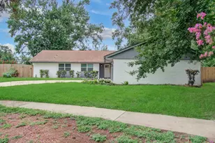 10415 Westray St, Houston, TX 77043 - Photo 2