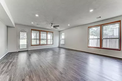 2103 Parnevik Place, Conroe, TX 77304 - Photo 20